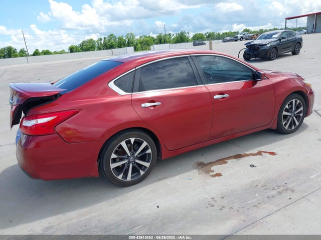 1N4AL3AP2GC180718 Nissan 2016