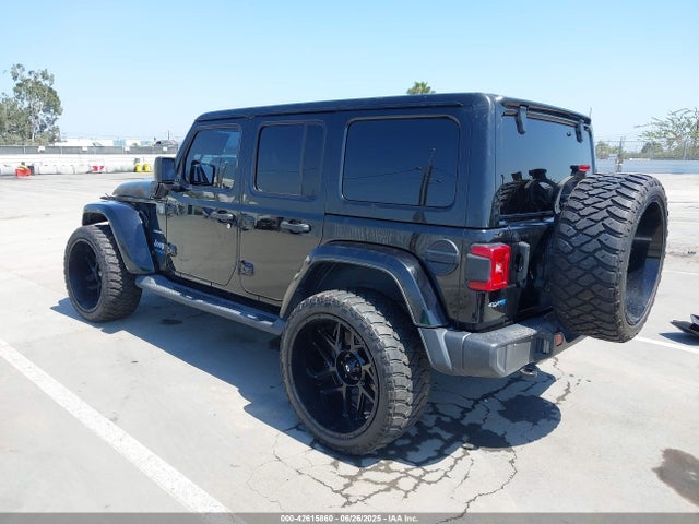 1C4JJXP66MW704694 Jeep 2021