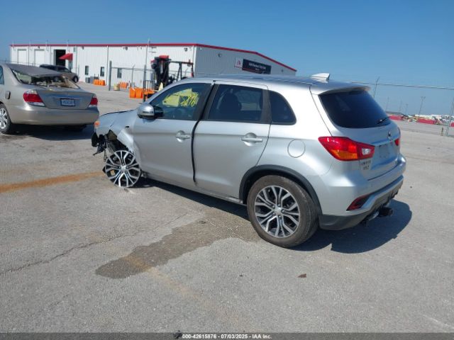 2018 MITSUBISHI OUTLANDER SPORT JA4AP3AW4JZ032476 Photo 2