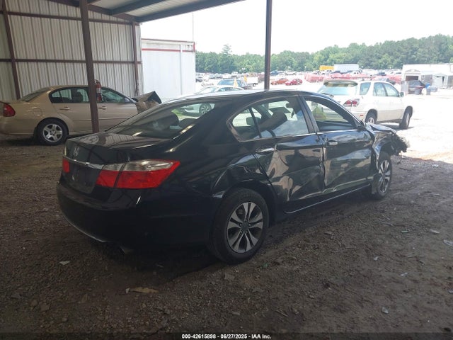 Honda k24w1 2014 1HGCR2F37EA240665 Image 4