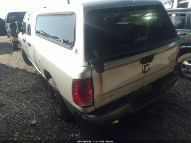 2013 RAM 1500 1C6RR7FP0DS512773 Photo 2