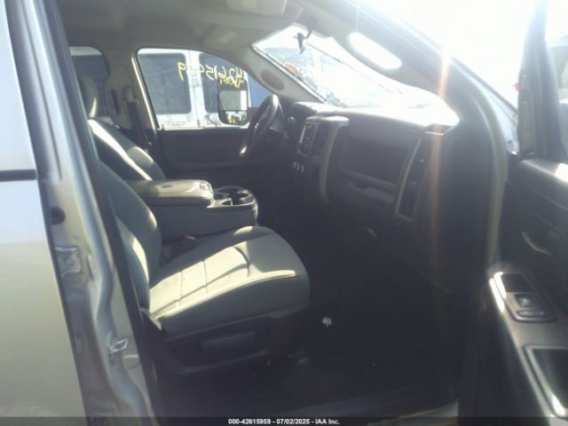 2013 RAM 1500 1C6RR7FP0DS512773 Photo 4