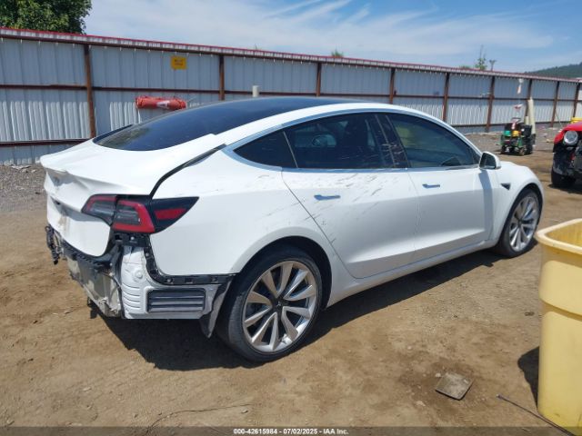 2018 TESLA MODEL 3 5YJ3E1EAXJF053717 Photo 3