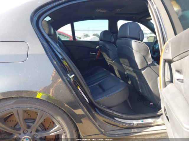 2007 BMW M5 WBSNB93587CX06825 Photo 7
