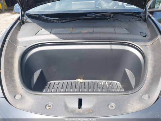 2024 TESLA MODEL Y 7SAYGDED0RF033356 Photo 9