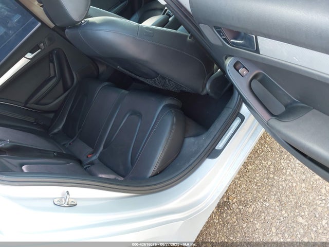 2010 AUDI A4 WAUEFAFL7AN054120 Photo 7
