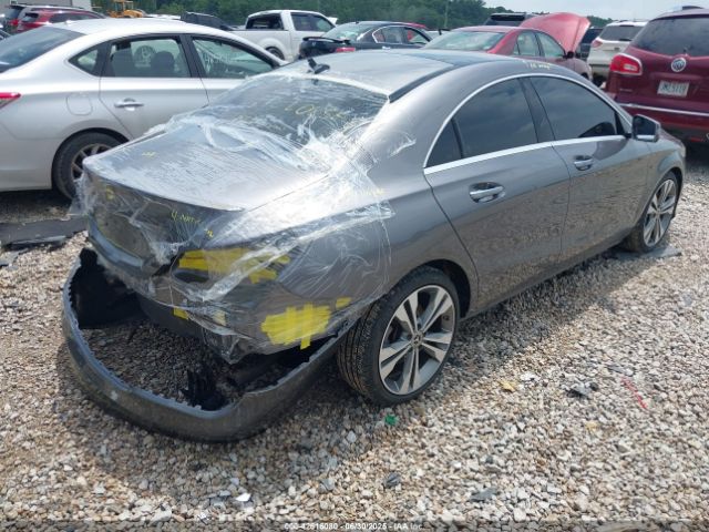 2018 MERCEDES-BENZ CLA 250 WDDSJ4GB0JN667469 Photo 3
