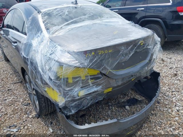 2018 MERCEDES-BENZ CLA 250 WDDSJ4GB0JN667469 Photo 5