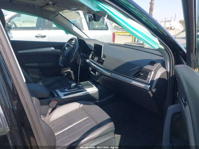 2018 AUDI Q5 WA1BNAFY3J2210685 Photo 4