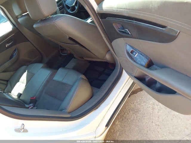 2G1125S31F9112526 Chevrolet lfx