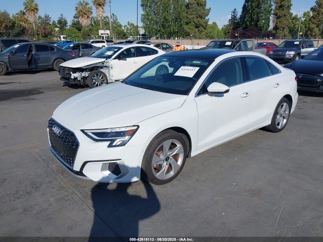 WAUAUDGY0RA001469 Audi 40 tfsi (2.0t)