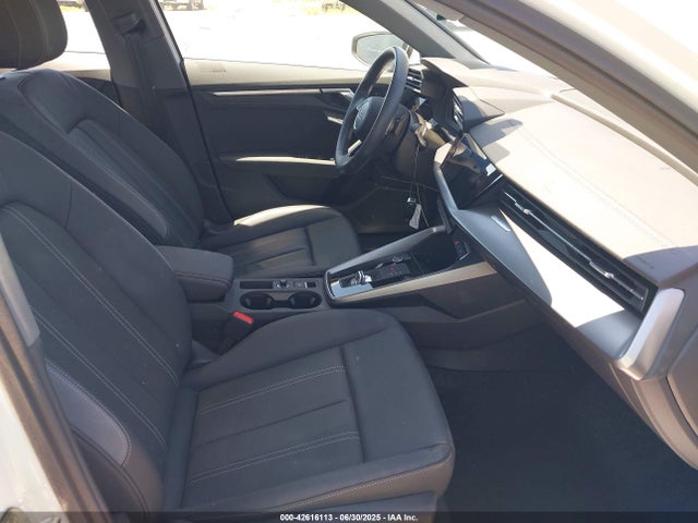 WAUAUDGY0RA001469 Audi 40 tfsi (2.0t)