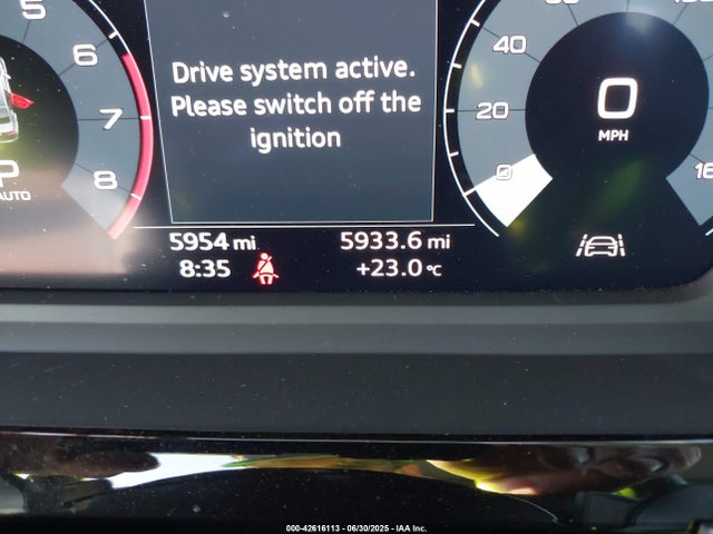 WAUAUDGY0RA001469 Audi 40 tfsi (2.0t)