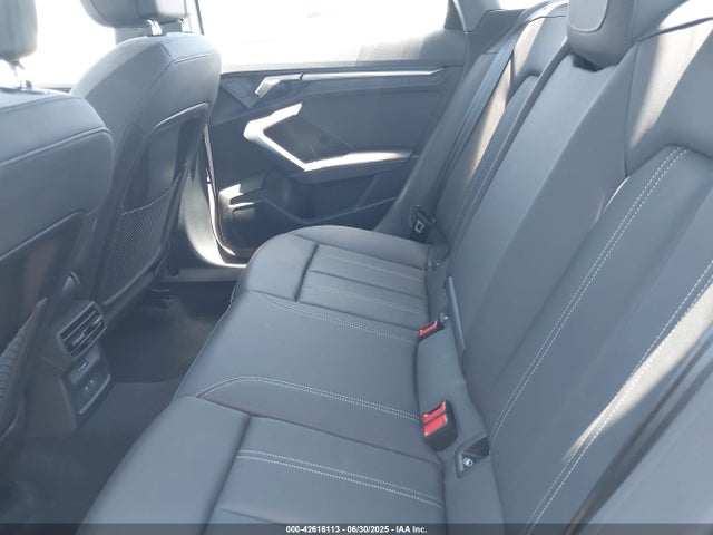 WAUAUDGY0RA001469 Audi 40 tfsi (2.0t)