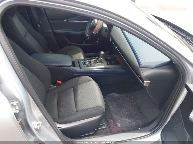 Mazda py 2020 3MVDMABL5LM136109 Image 5