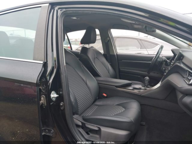 2021 TOYOTA CAMRY 4T1G11AK3MU454884 Photo 4