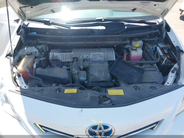 JTDZN3EU2E3293668 Toyota 2zr-fxe+5jm