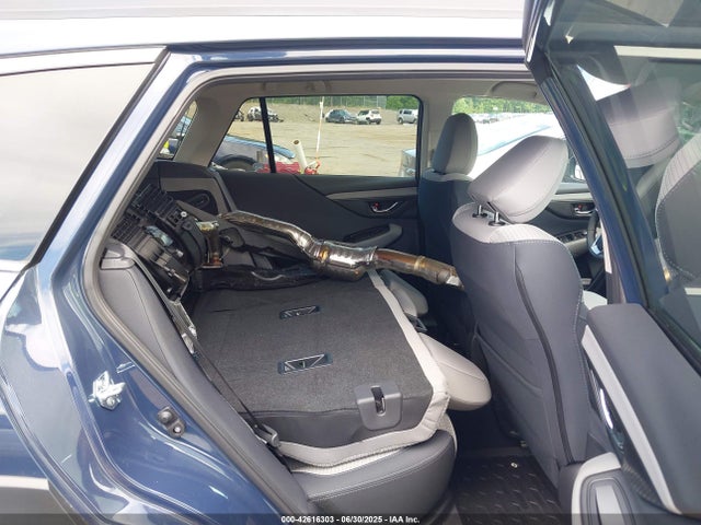 Subaru na, u5 2025 4S4BTADC2S3232879 Image 8