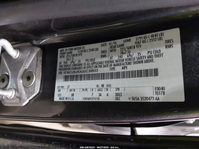 Ford 2016 2016 1FMCU9J93GUC39933 Image 9