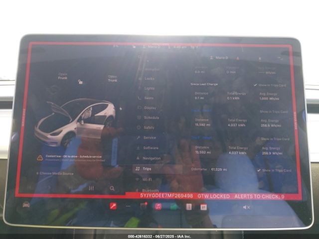 5YJYGDEE7MF269498 Tesla 2021