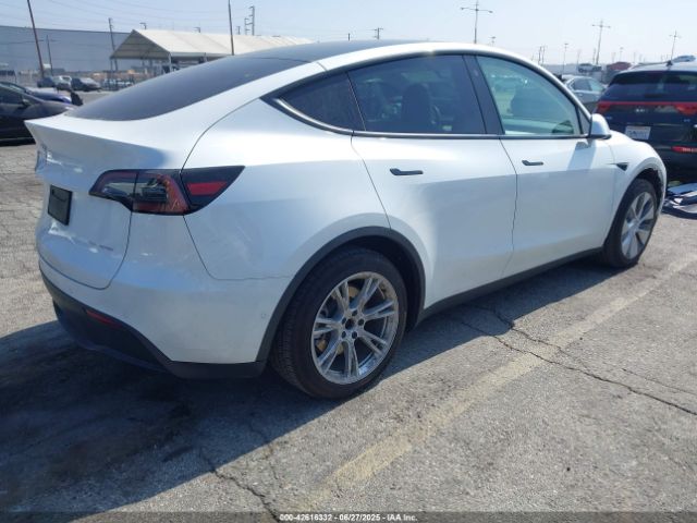 5YJYGDEE7MF269498 Tesla 2021