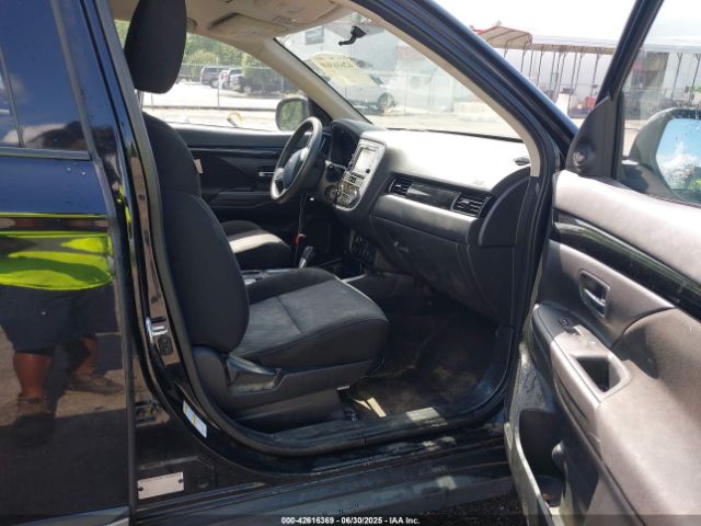 2019 MITSUBISHI OUTLANDER JA4AD2A38KZ031048 Photo 4