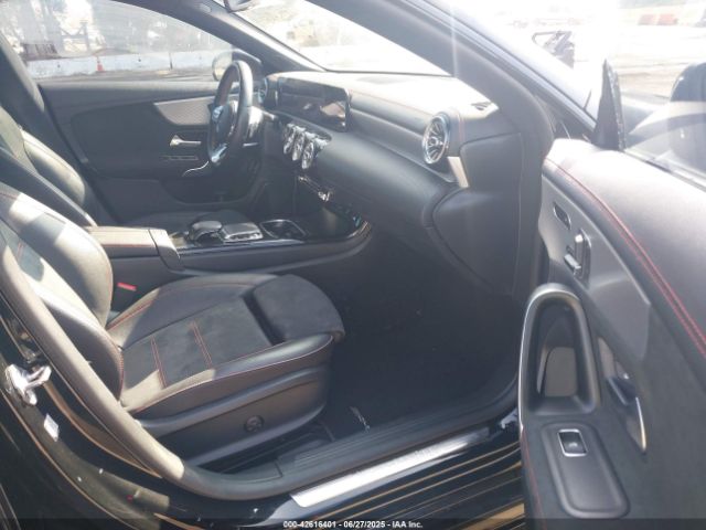 2020 MERCEDES-BENZ CLA 250 WDD5J4GB9LN060762 Photo 4