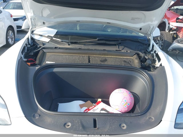 2023 TESLA MODEL Y 7SAYGDEE9PA087029 Photo 9