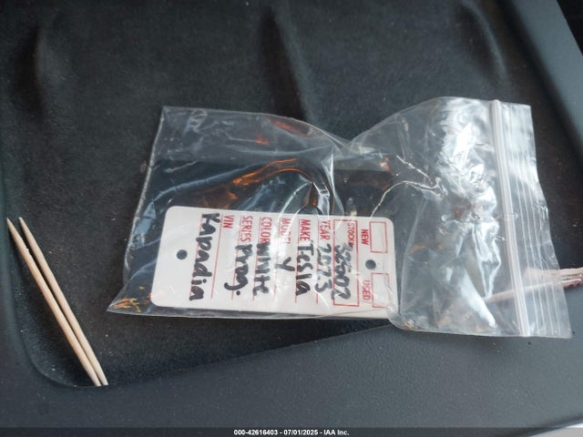 2023 TESLA MODEL Y 7SAYGDEE9PA087029 Photo 10