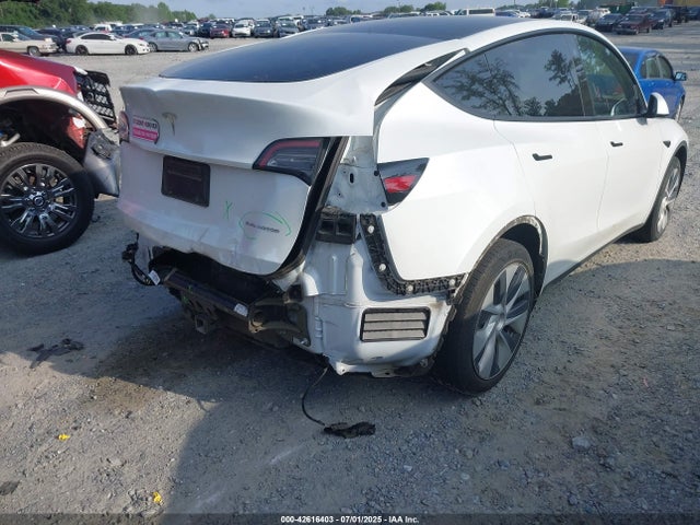 2023 TESLA MODEL Y 7SAYGDEE9PA087029 Photo 5