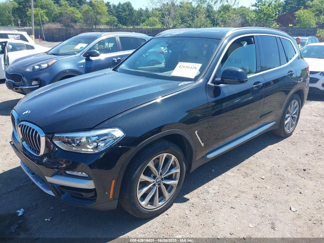5UXTR9C5XKLE18518 BMW X3