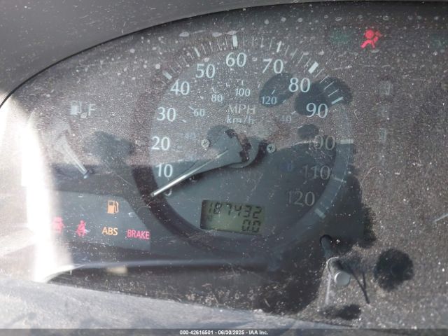 2001 INFINITI QX4 JNRDR09Y11W224957 Photo 6