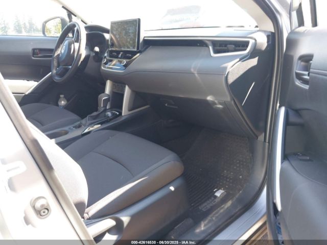 2023 TOYOTA COROLLA CROSS 7MUBAABG4PV062357 Photo 4