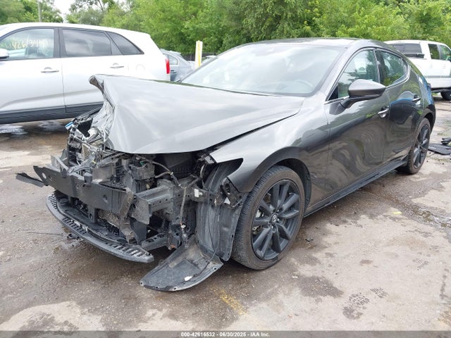 42616532 :رقم المزاد ، JM1BPAML9N1512260 vin ، 2022 Mazda Mazda3 Premium مزاد بيع