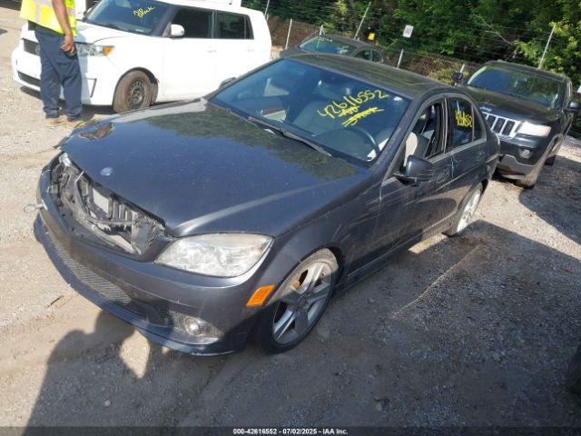 2011 MERCEDES-BENZ C 300 WDDGF8BB4BR163880 Photo 1
