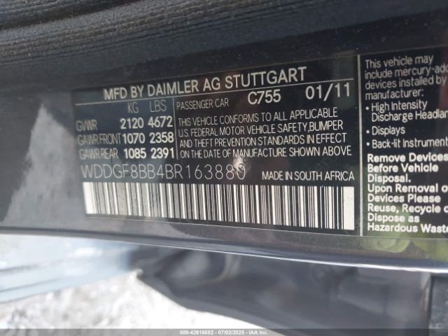 2011 MERCEDES-BENZ C 300 WDDGF8BB4BR163880 Photo 8