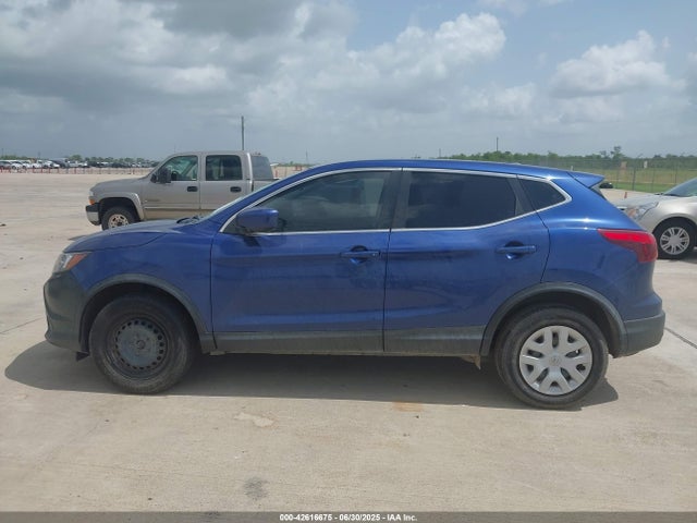 JN1BJ1CP1KW212669 Nissan 2019
