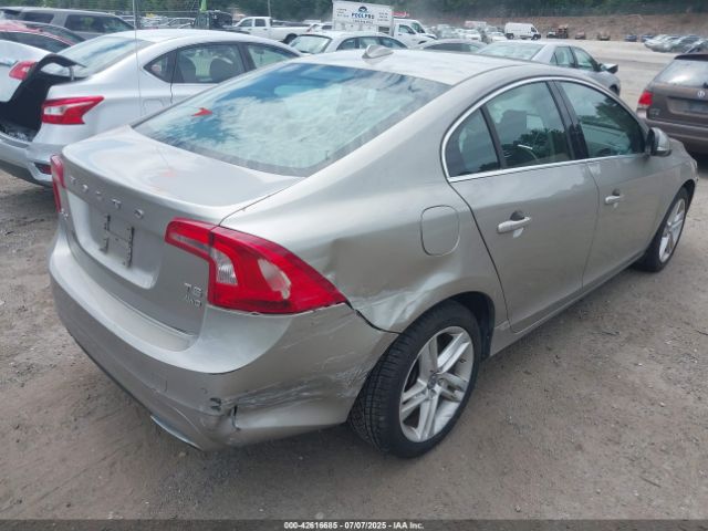2015 VOLVO S60 YV1612TB9F1302898 Photo 3