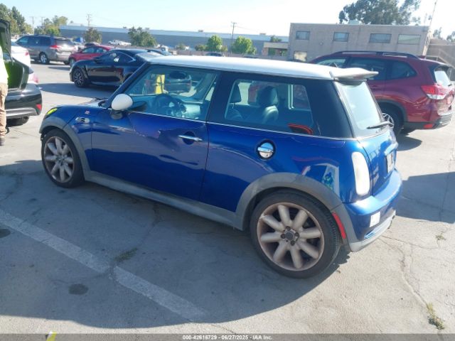 2003 MINI COOPER S WMWRE33423TD72967 Photo 2