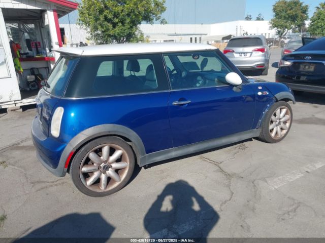 2003 MINI COOPER S WMWRE33423TD72967 Photo 3