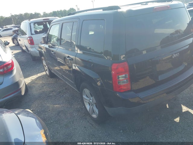 1C4NJPFB8FD185890 Jeep Patriot
