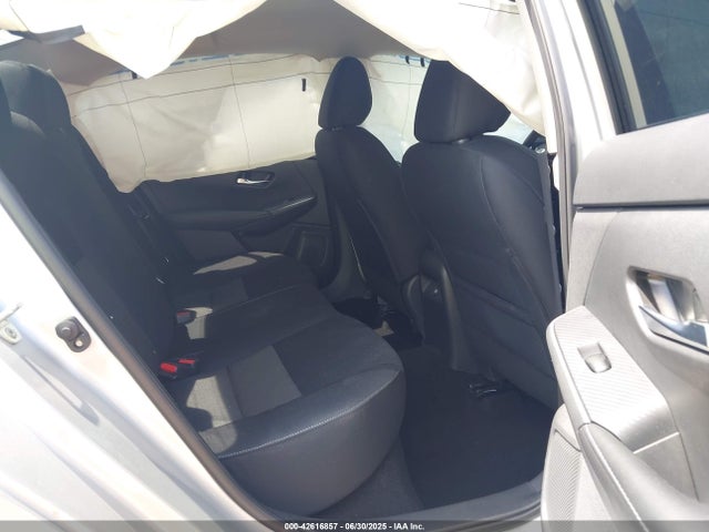 3N1AB8CV4PY230681 Nissan 2023