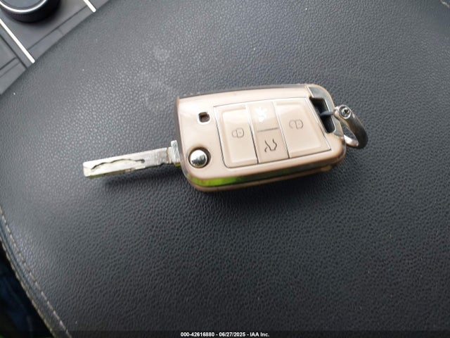1V2GP2CA7MC525876 Volkswagen 2.0 tsi