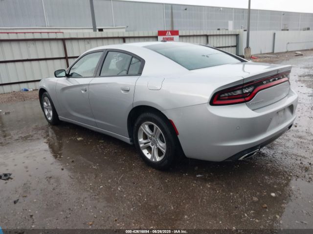 2022 DODGE CHARGER 2C3CDXBG0NH255632 Photo 2
