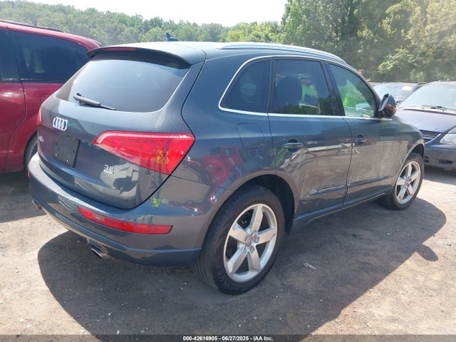 2010 AUDI Q5 WA1VKAFP4AA107276 Photo 3