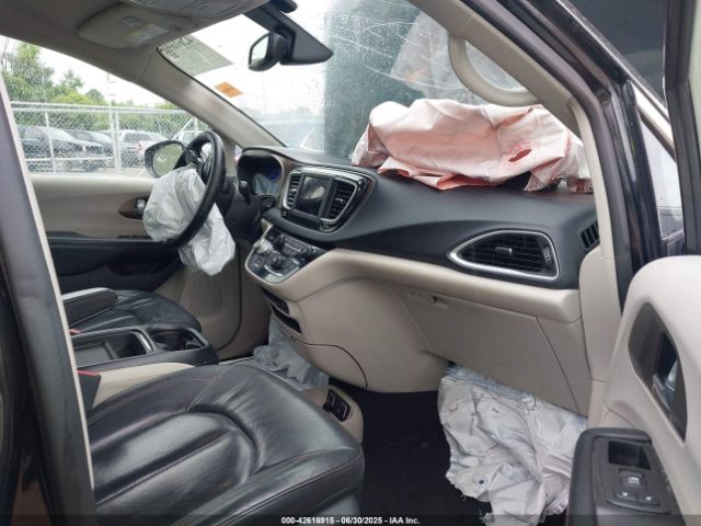 2019 CHRYSLER PACIFICA 2C4RC1BG1KR629645 Photo 4