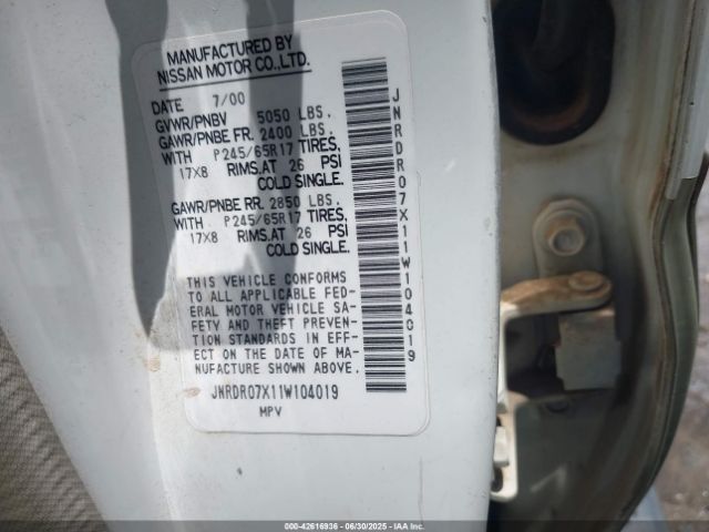 2001 INFINITI QX4 JNRDR07X11W104019 Photo 8