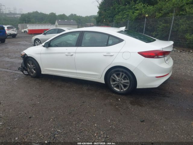 2018 HYUNDAI ELANTRA 5NPD84LF4JH302137 Photo 2