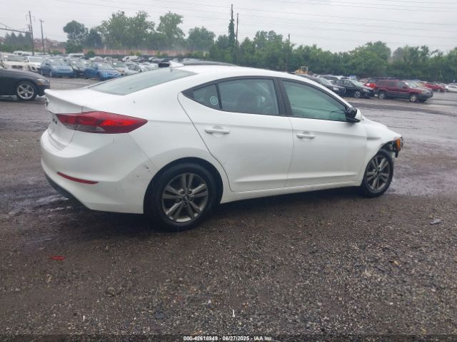 2018 HYUNDAI ELANTRA 5NPD84LF4JH302137 Photo 3