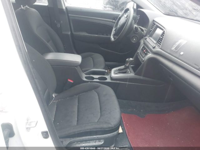 2018 HYUNDAI ELANTRA 5NPD84LF4JH302137 Photo 4
